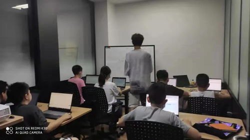 科技賦能未來，育才教育集團信息學競賽課程正式開班